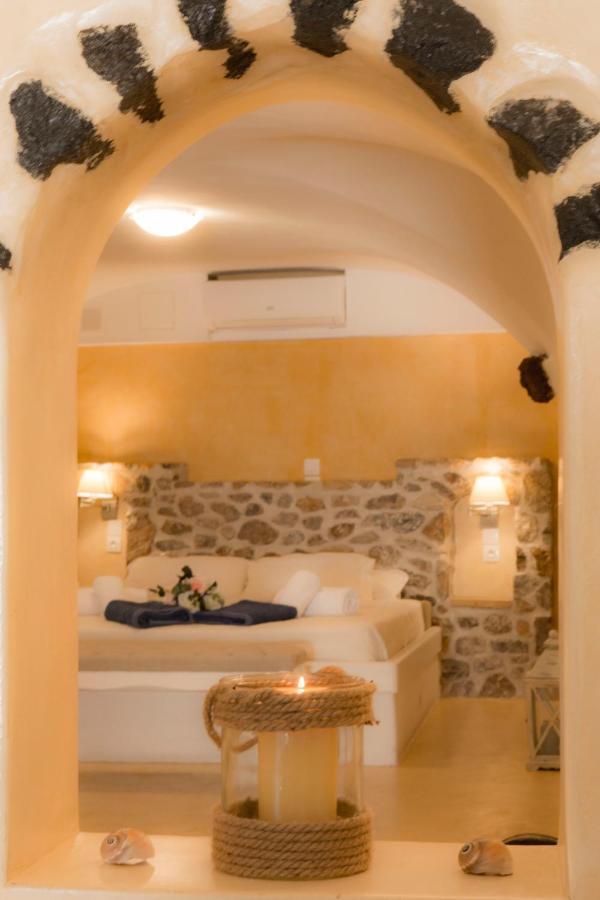 Linos Suites Emporio (Santorini) Exterior foto