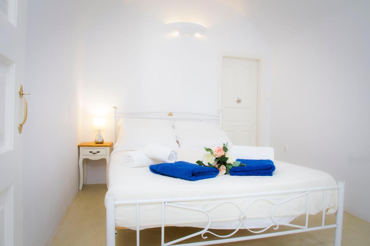 Linos Suites Emporio (Santorini) Exterior foto