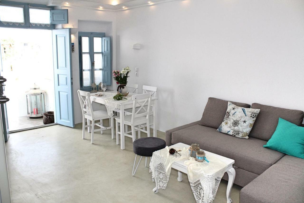 Linos Suites Emporio (Santorini) Exterior foto